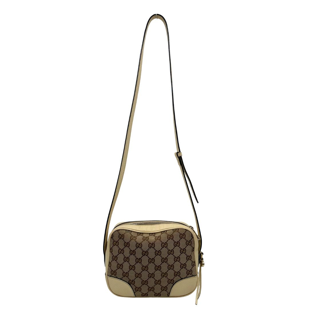 front  Camera Bag Gucci in tessuto GG con finiture in pelle color avorio, di lusso, originale, ottime condizioni, usata. 