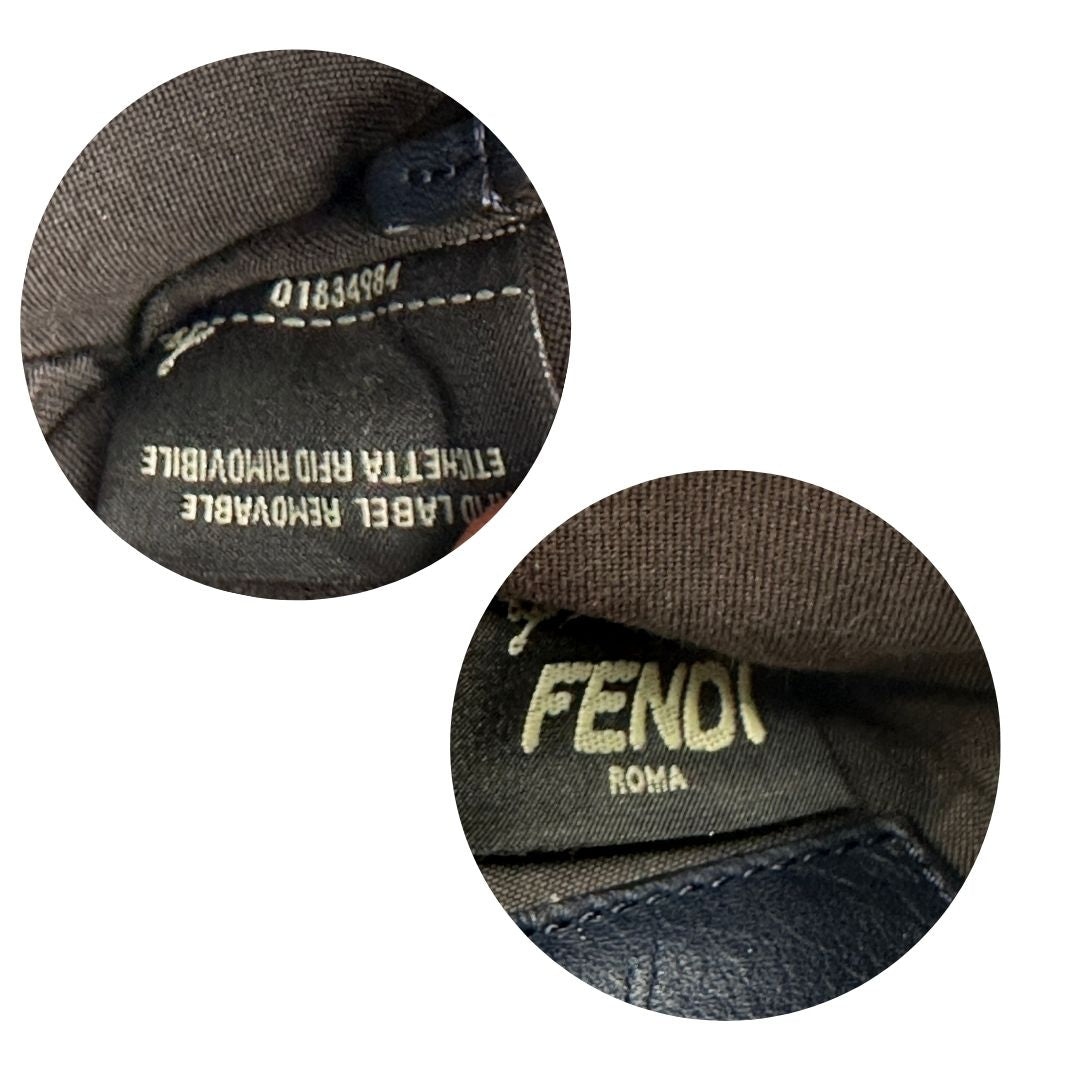 interno  Baguette Fendi mini in pelle blu, di lusso, originale, ottime condizioni, usata. 