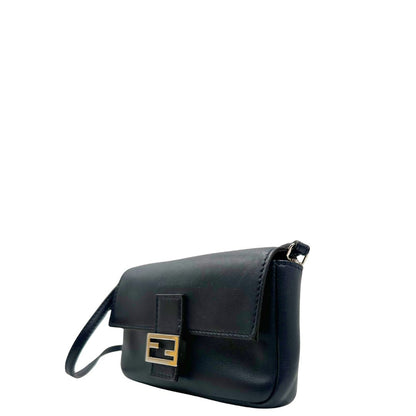 lato  Baguette Fendi mini in pelle blu, di lusso, originale, ottime condizioni, usata. 