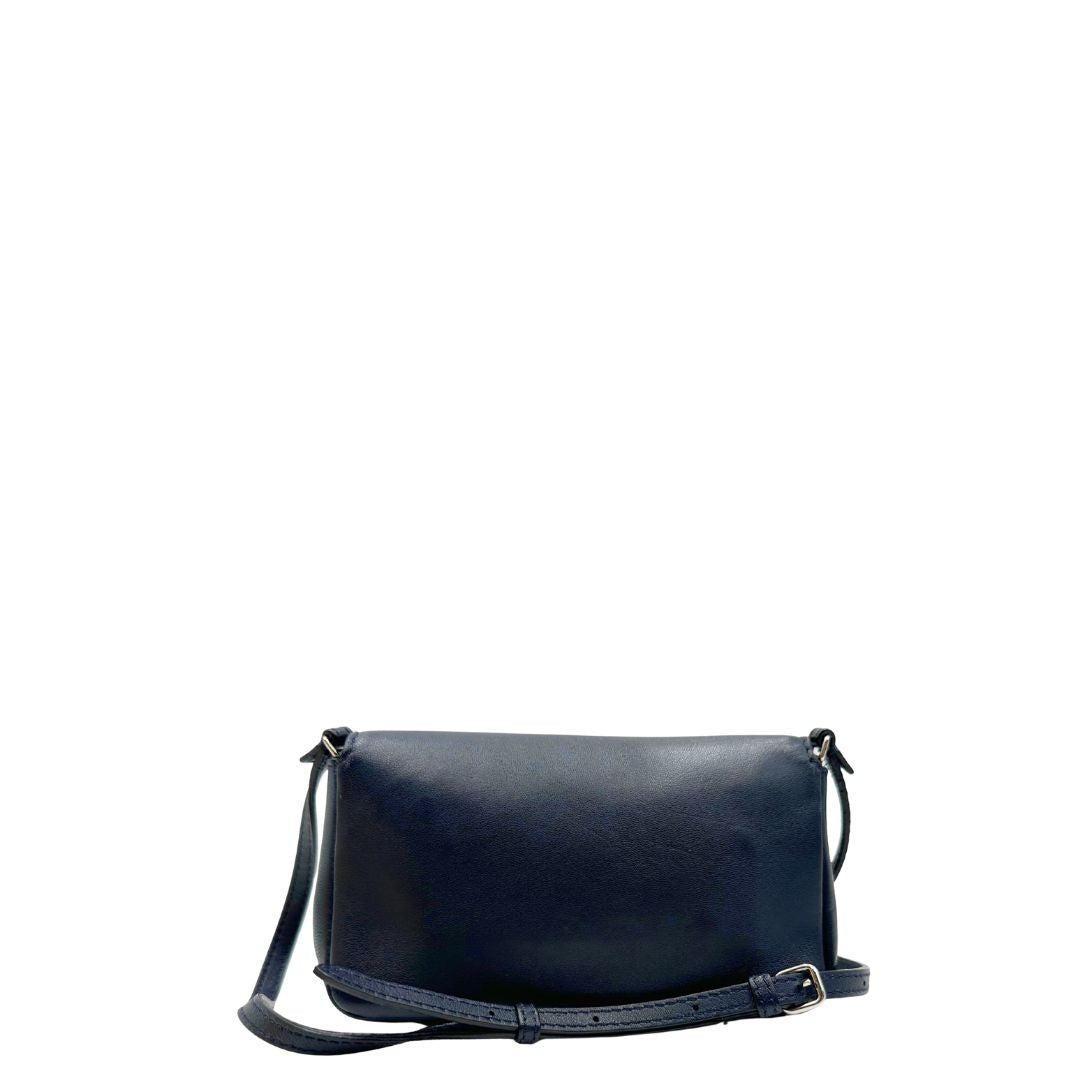 retro  Baguette Fendi mini in pelle blu, di lusso, originale, ottime condizioni, usata. 