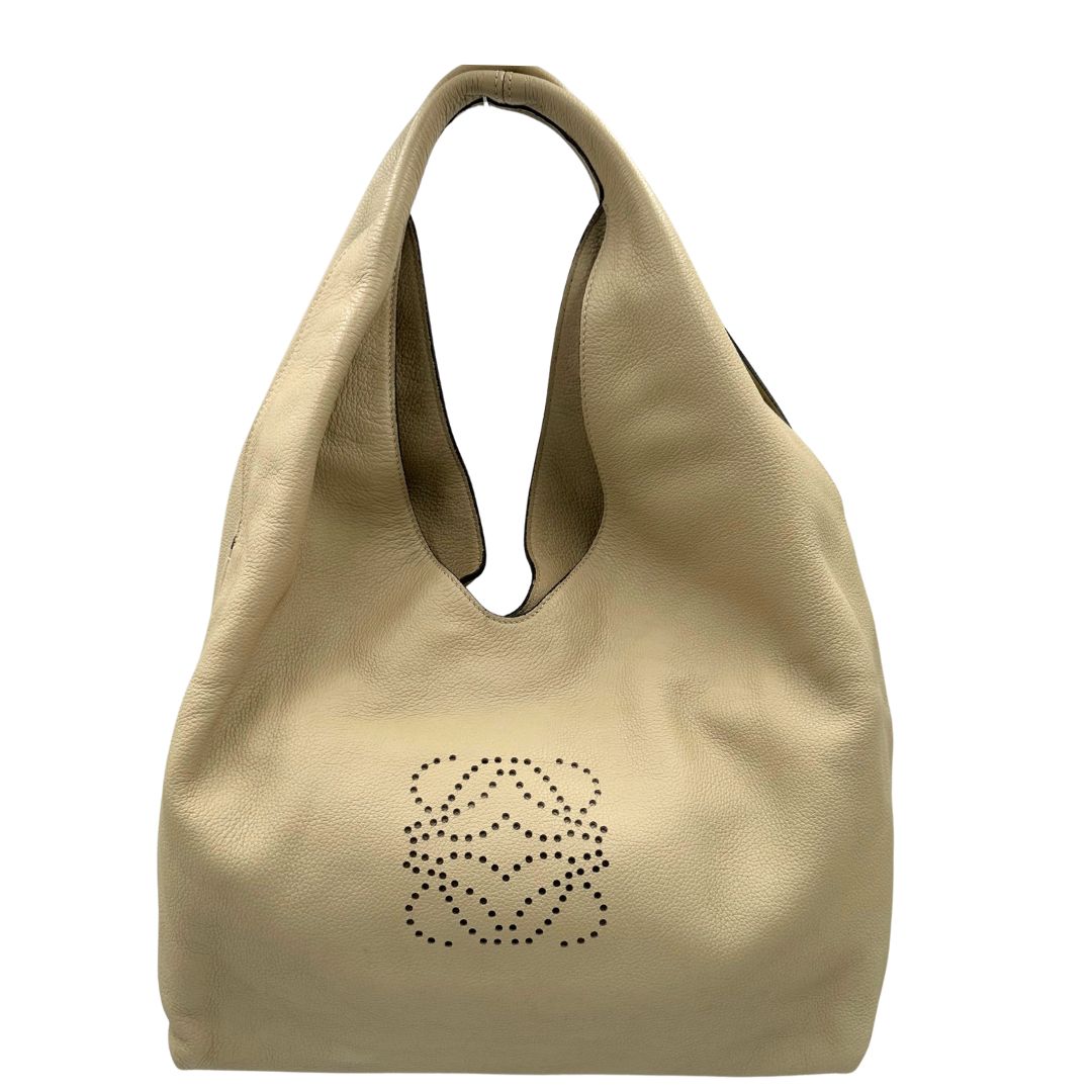 front Hobo Loewe in pelle beige, di lusso, originale, ottime condizioni, usata. 