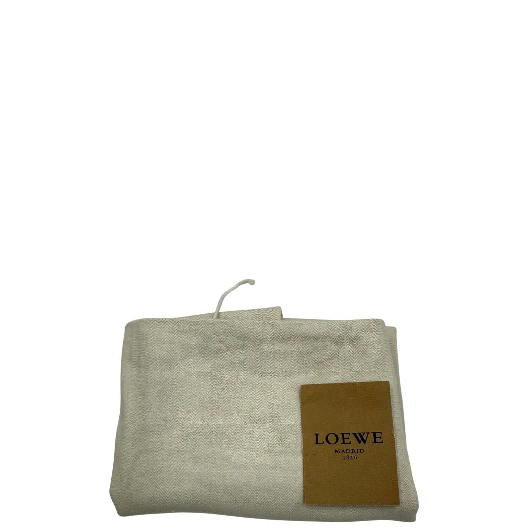 dustbag Hobo Loewe in pelle beige, di lusso, originale, ottime condizioni, usata. 