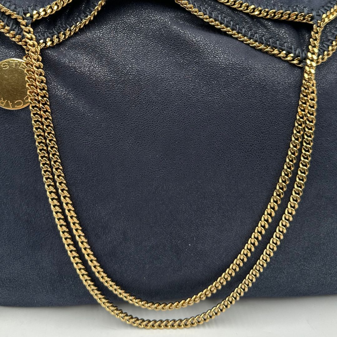 manici  Borsa Falabella nella versione fold over tote, di lusso, originale, ottime condizioni, usata. 