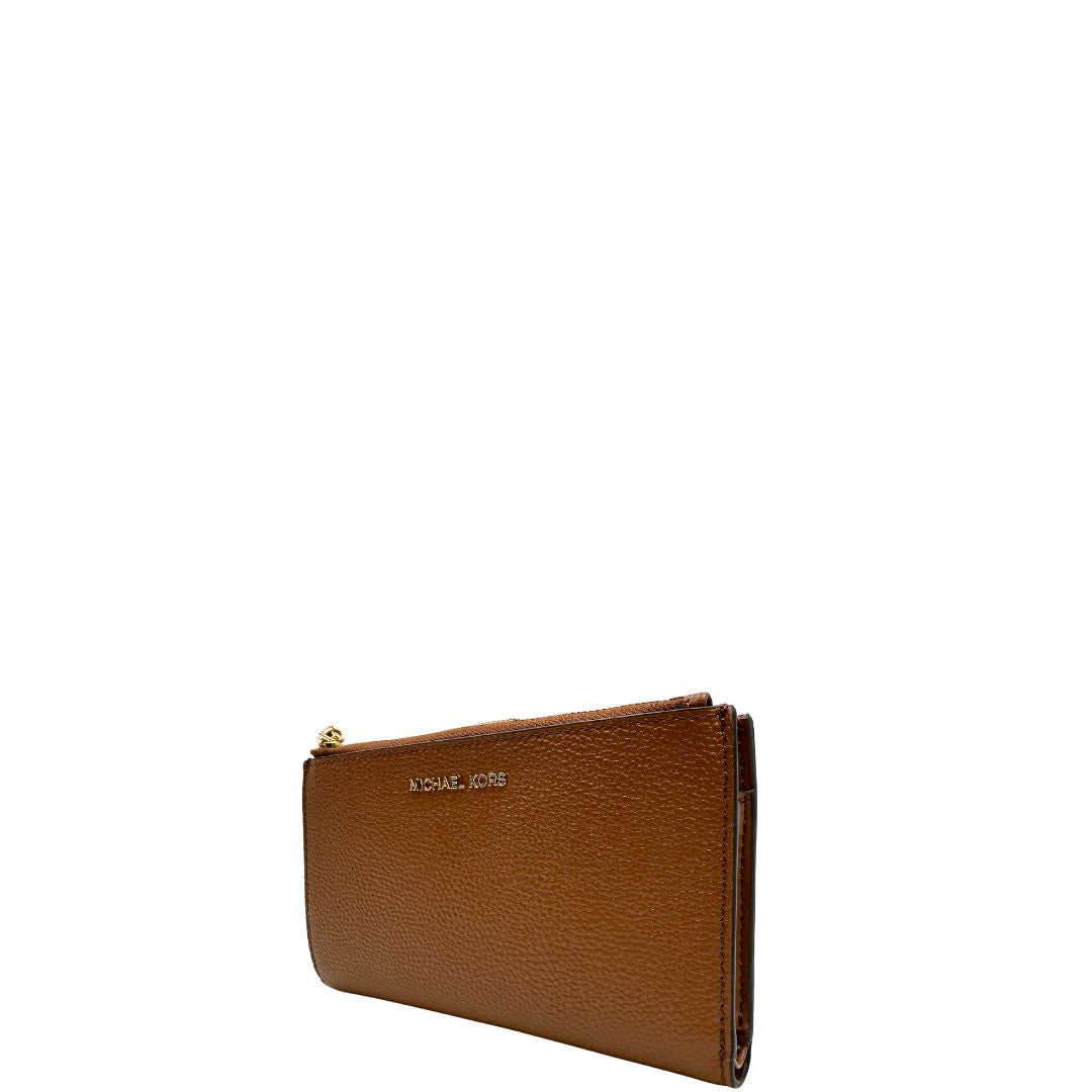 Portafoglio MK in pelle martellata marrone, di lusso, originale, ottime condizioni, usata.