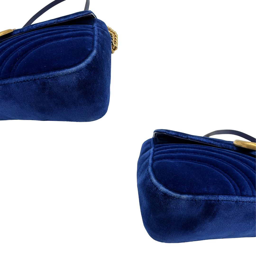 angoli  Borsa Gucci Marmont nella misura grande in velluto blu, di lusso, originale, ottime condizioni. 