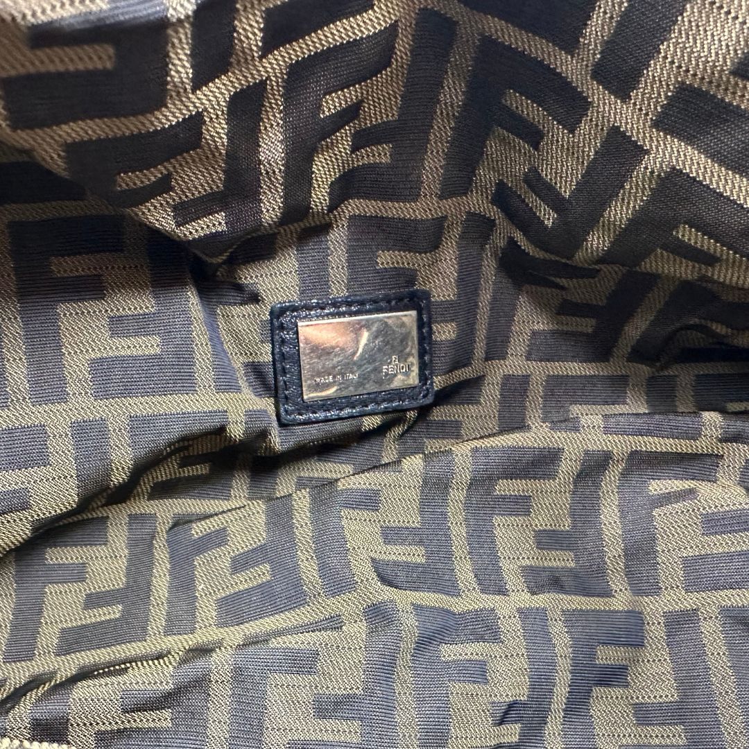 Borsa Fendi Spy nera