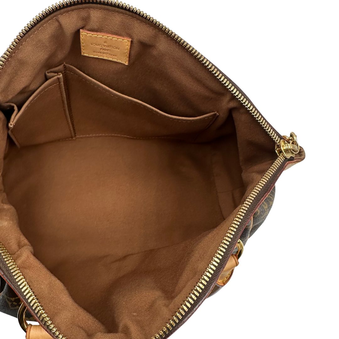 interno  Borsa LV Tivoli nella versione PM, di lusso, originale, ottime condizioni, usata. 