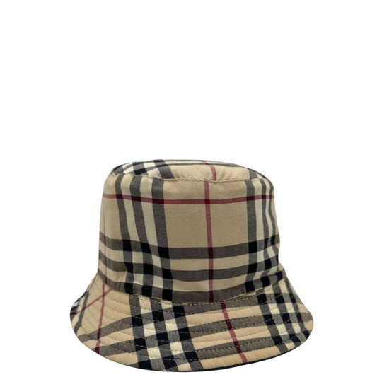  Cappello Burberry reversibile in tessuto denim blu e tessuto beige trama tartan, di lusso, originale, ottime condizioni, usato.
