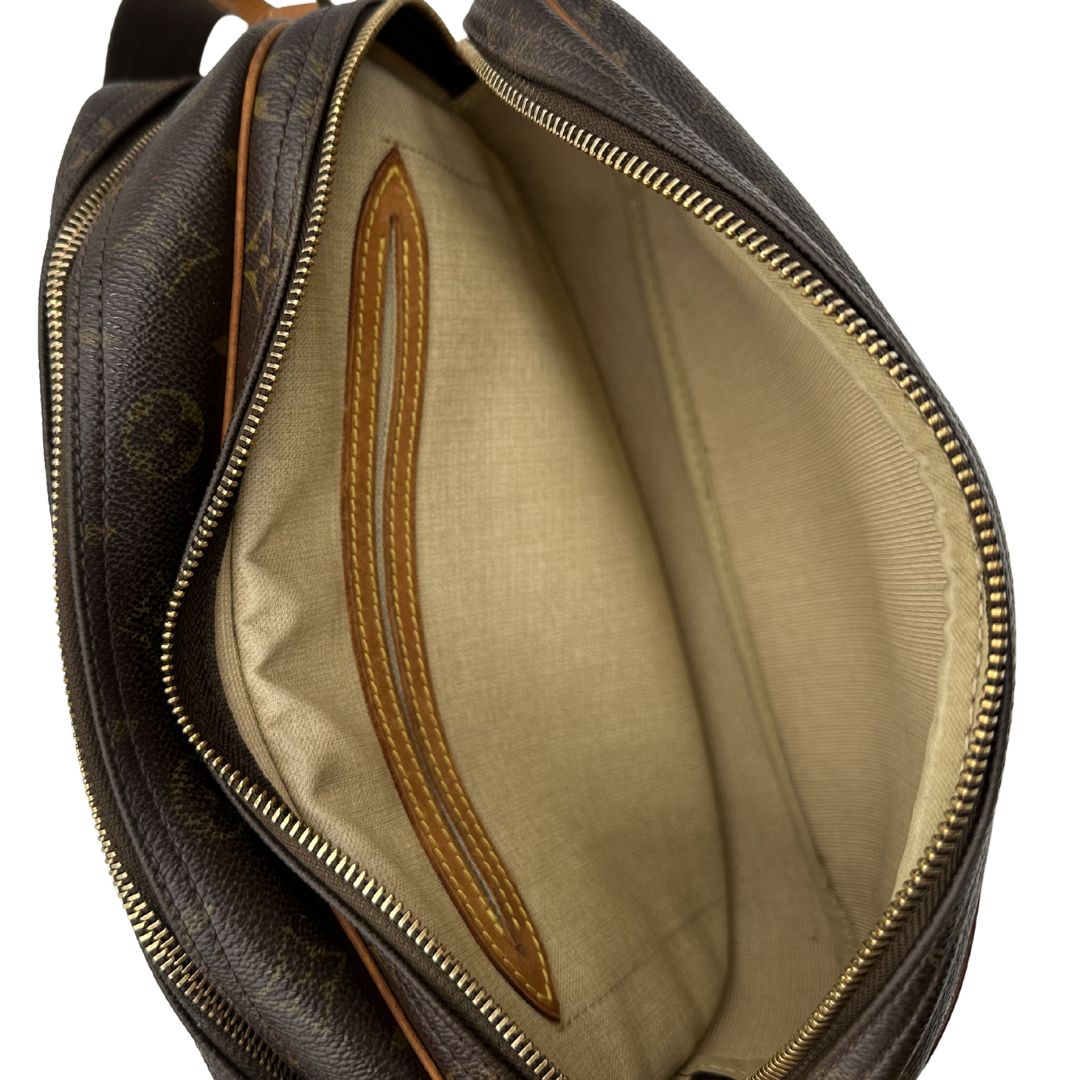 interno Borsa LV Reporter nella versione PM, di lusso, originale, ottime condizioni.