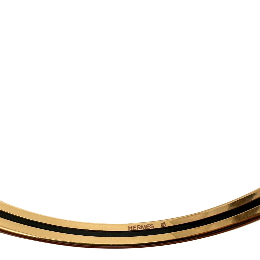  Bracciale Hermès in metallo placcato in oro giallo e smalto arancione, di lusso, originale, eccellenti condizioni, usato.