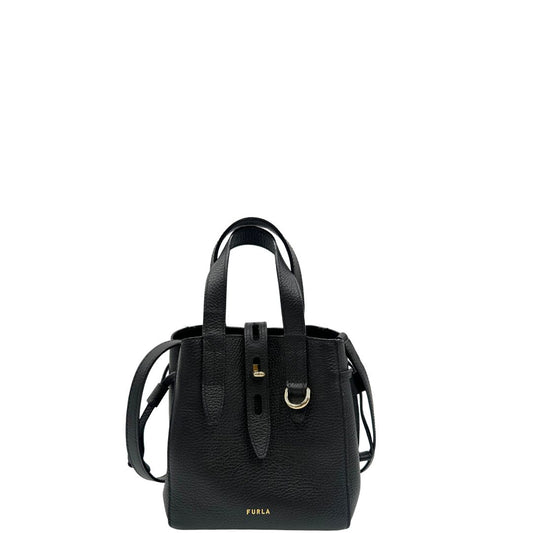 Front, Borsa Furla in pelle martellata nera, indossabile a spalla o a tracolla. Originale, usata, di lusso, in ottime condizioni. 