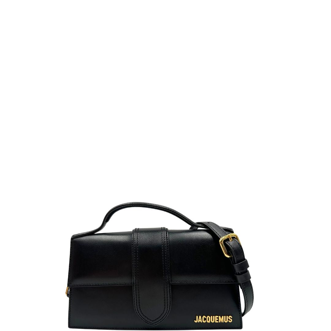 front Borsa Jacquemus nella versione Le Grand Bambino in pelle nera, di lusso, originale, eccellenti condizioni, usata. 