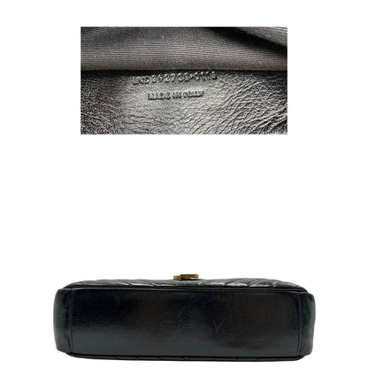 base v Borsa Saint Laurent in pelle nera con logo Cassandre sul front, di lusso, originale, ottime condizioni, usata.
