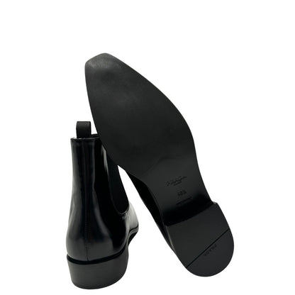 Stivaletti Prada in pelle pettinata nera, di lusso, originale, ottime condizioni, usati.