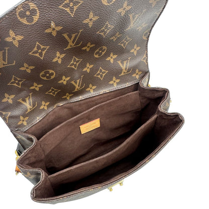 interno Borsa LV in canvas monogrammato marrone e hardware dorato, indossabile a tracolla o a mano, di lusso, originale, ottime condizioni, usata, originale.