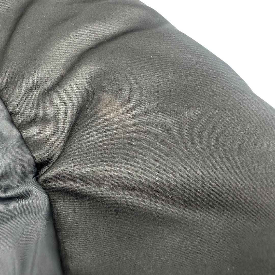 Giubbino Moncler trapuntato nero, di lusso, originale, ottime condizioni, usato.