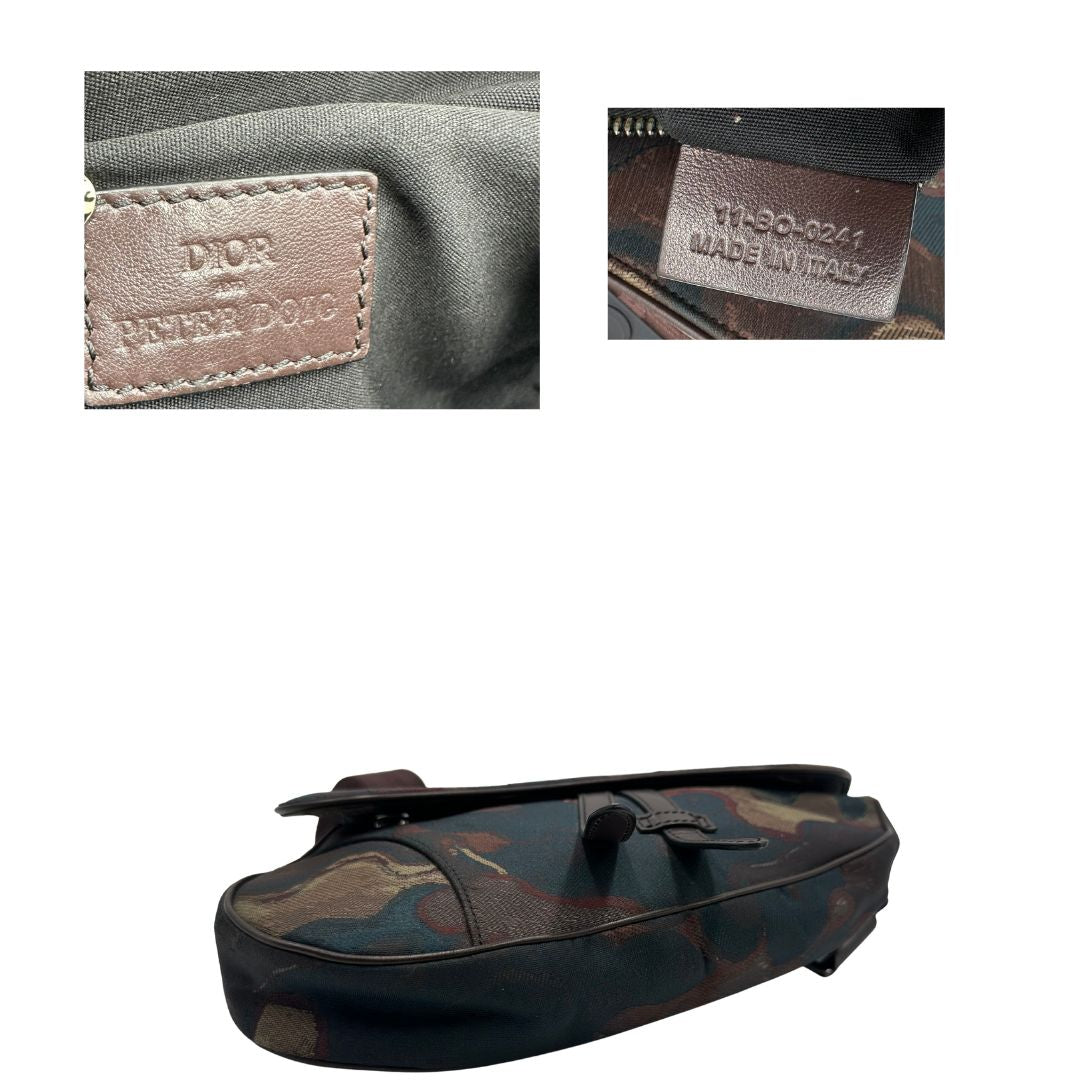base  Borsa Christian Dior in tessuto camouflage in collaborazione con Peter Doig, di lusso, originale, ottime condizioni, usata. 