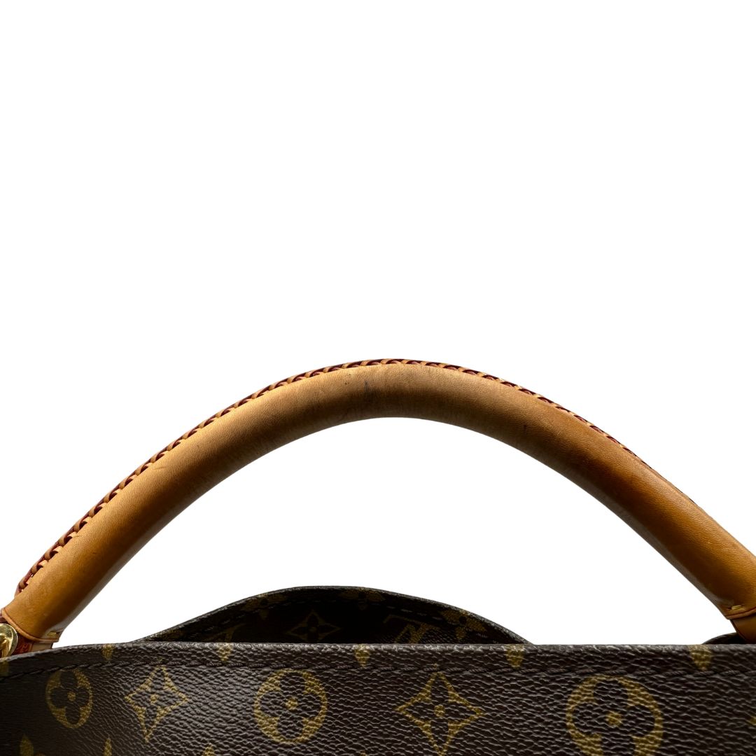 manico  Borsa LV Artsy in canvas monogram, indossabile a spalla o da portare a mano, di lusso, originale, ottime condizioni, usata 