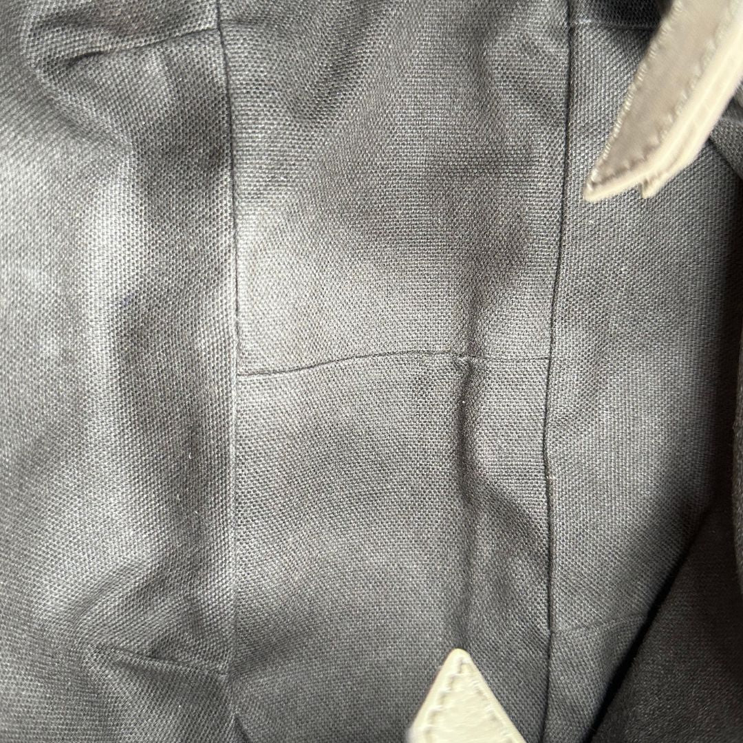 interno Borsa Burberry in canvas trama tartan, di lusso, originale, ottime condizioni, usata. 