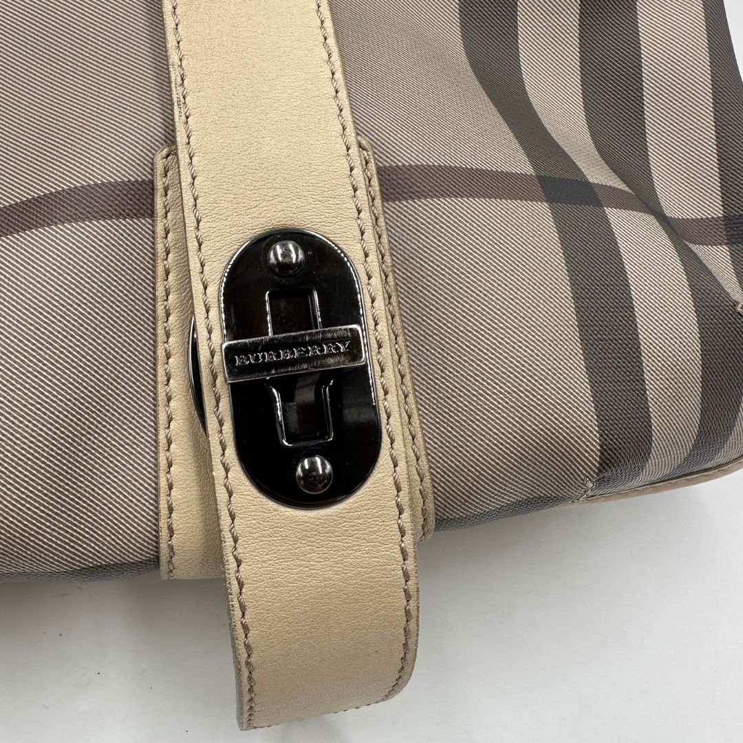 Borsa Burberry in canvas trama tartan, di lusso, originale, ottime condizioni, usata. 