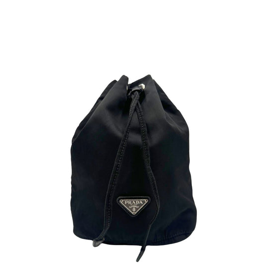 front Pouch Prada in nylon nero, di lusso, originale, ottime condizioni, usato. 