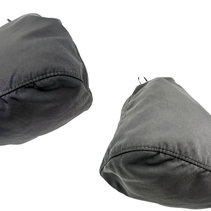 angoli Pouch Prada in nylon nero, di lusso, originale, ottime condizioni, usato. 
