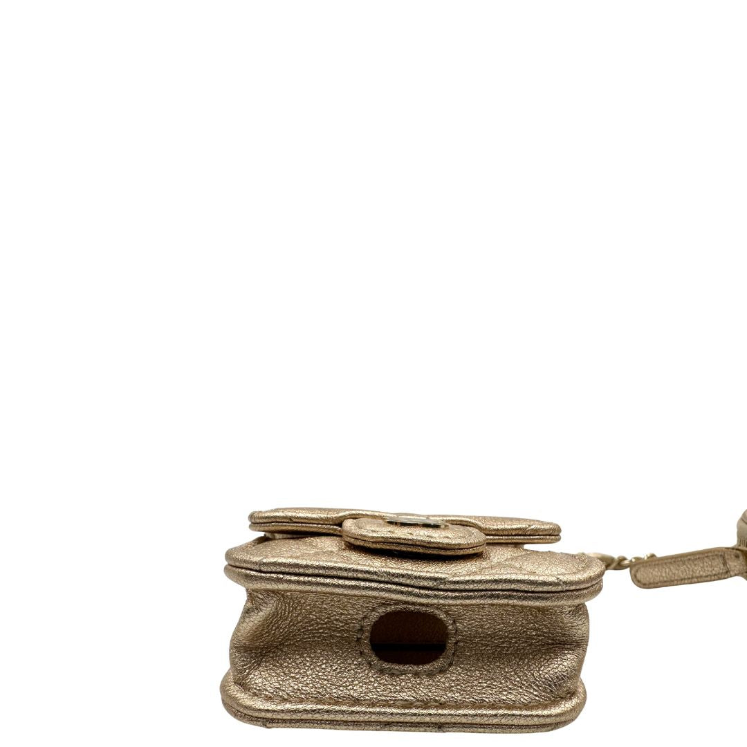 Chanel Chain Pouch oro