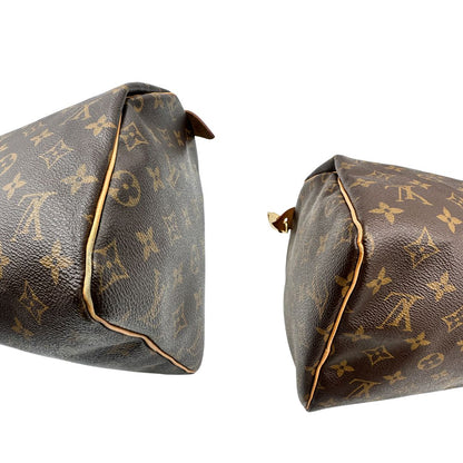 Angoli, Speedy Louis Vuitton monogram nella misura 30. Originale, usato, di lusso, in ottime condizioni.