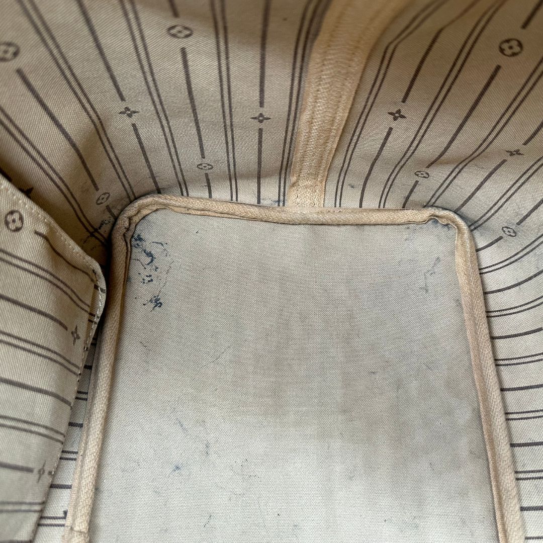 interno Neverfull nella versione GM in canvas monogram, di lusso, originale, ottime condizioni, usata 