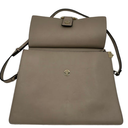 interno  Borsa Chloè Faye in pelle liscia e pelle scamosciata color sabbia e dettagli metallici dorati, di lusso, originale, usata 