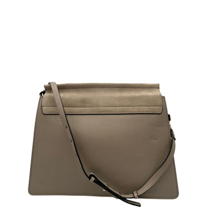 retro  Borsa Chloè Faye in pelle liscia e pelle scamosciata color sabbia e dettagli metallici dorati, di lusso, originale, usata 