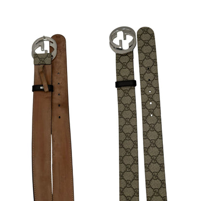  Cintura Gucci GG beige con hardware argentato, di lusso, originale, ottime condizioni.