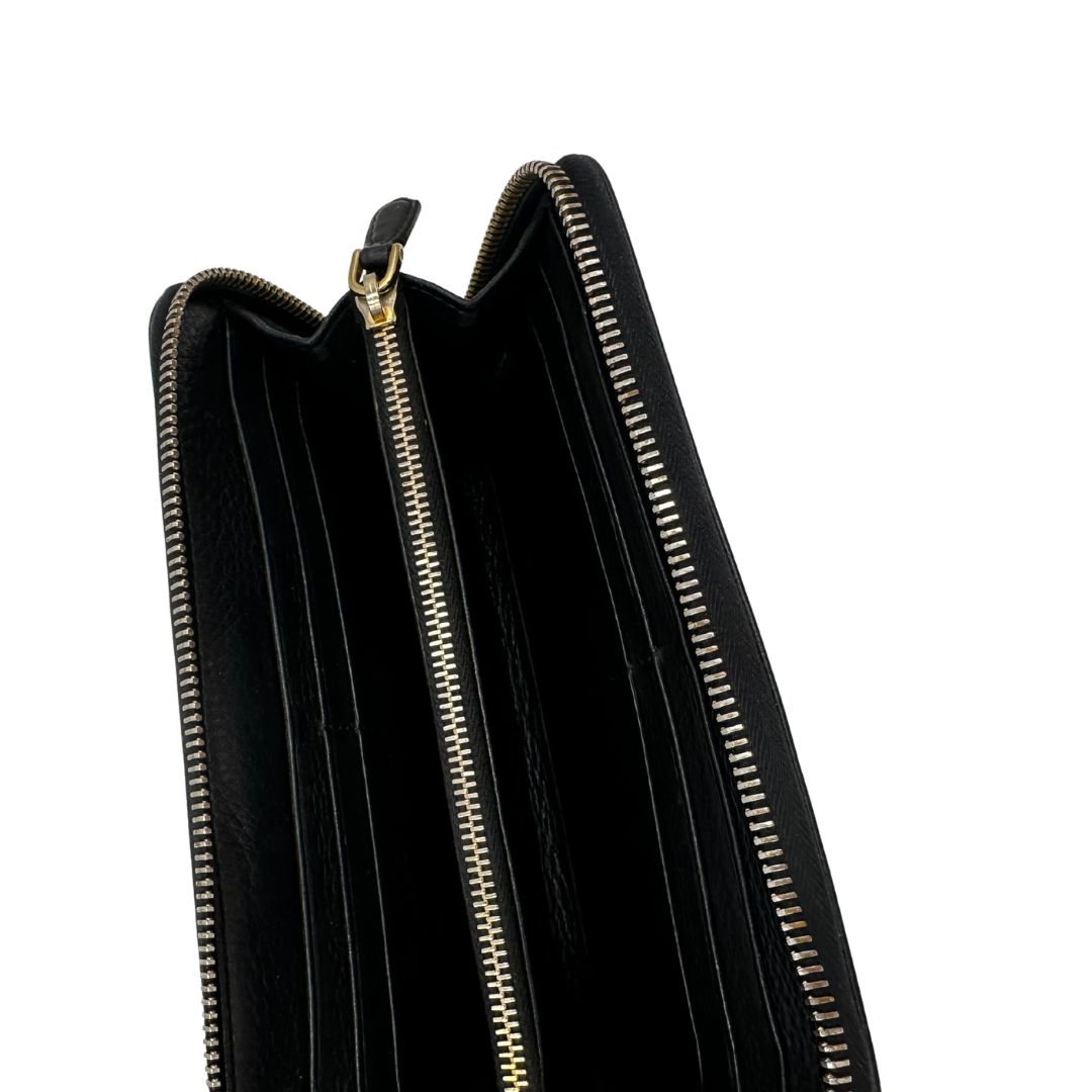 Portafoglio Prada in pelle nera e hardware dorato, di lusso, originale.