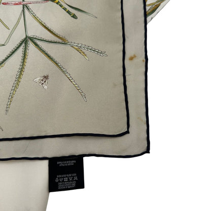  Foulard Gucci in 100 % seta con trama floreale, di lusso, originale, ottime condizioni.