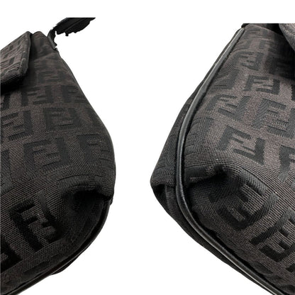 angoli  Tracolla Fendi marrone trama Zucchino e finiture in pelle nera, di lusso, originale, ottime condizioni, usata. 