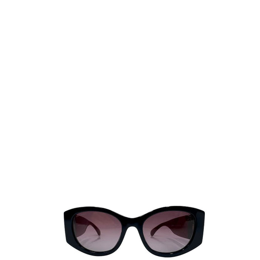 Occhiali da sole Chanel in acetato blu e rosso, di lusso, originali, ottime condizioni, usati.