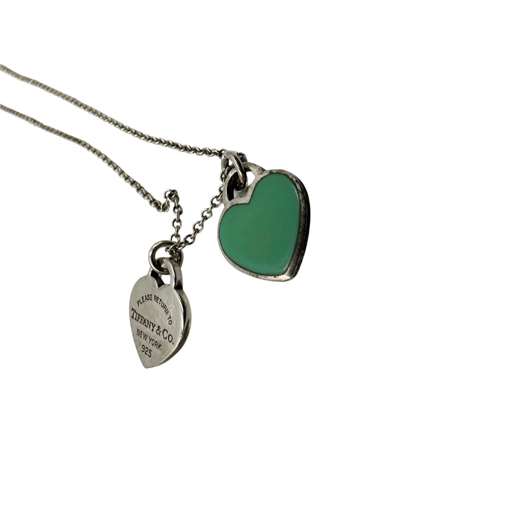 Collana Tiffany&Co. in argento 925 con ciondoli heart, di lusso, originale, ottime condizioni, usata.