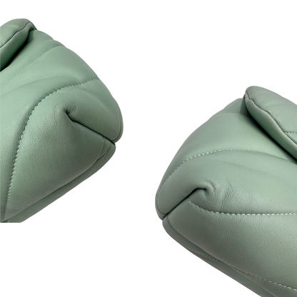 angoli Borsa Pinko in pelle color Tiffany e hardware dorato, di lusso, originale, ottime condizioni, usata