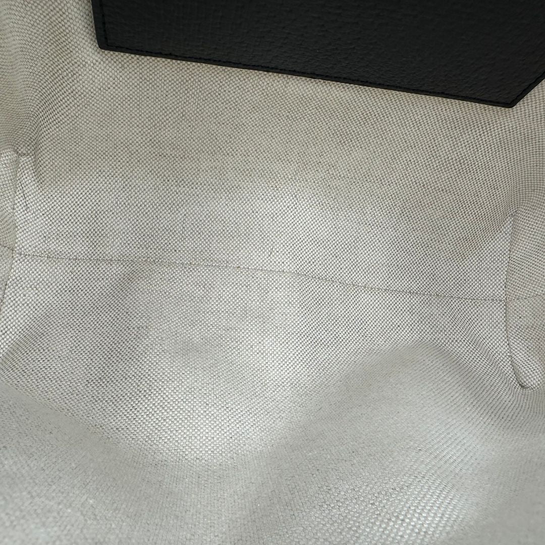 interno Borsa Gucci in canvas GG, finiture in pelle blu e impreziosita da striscia Web rossa e blu, di lusso, originale, usata