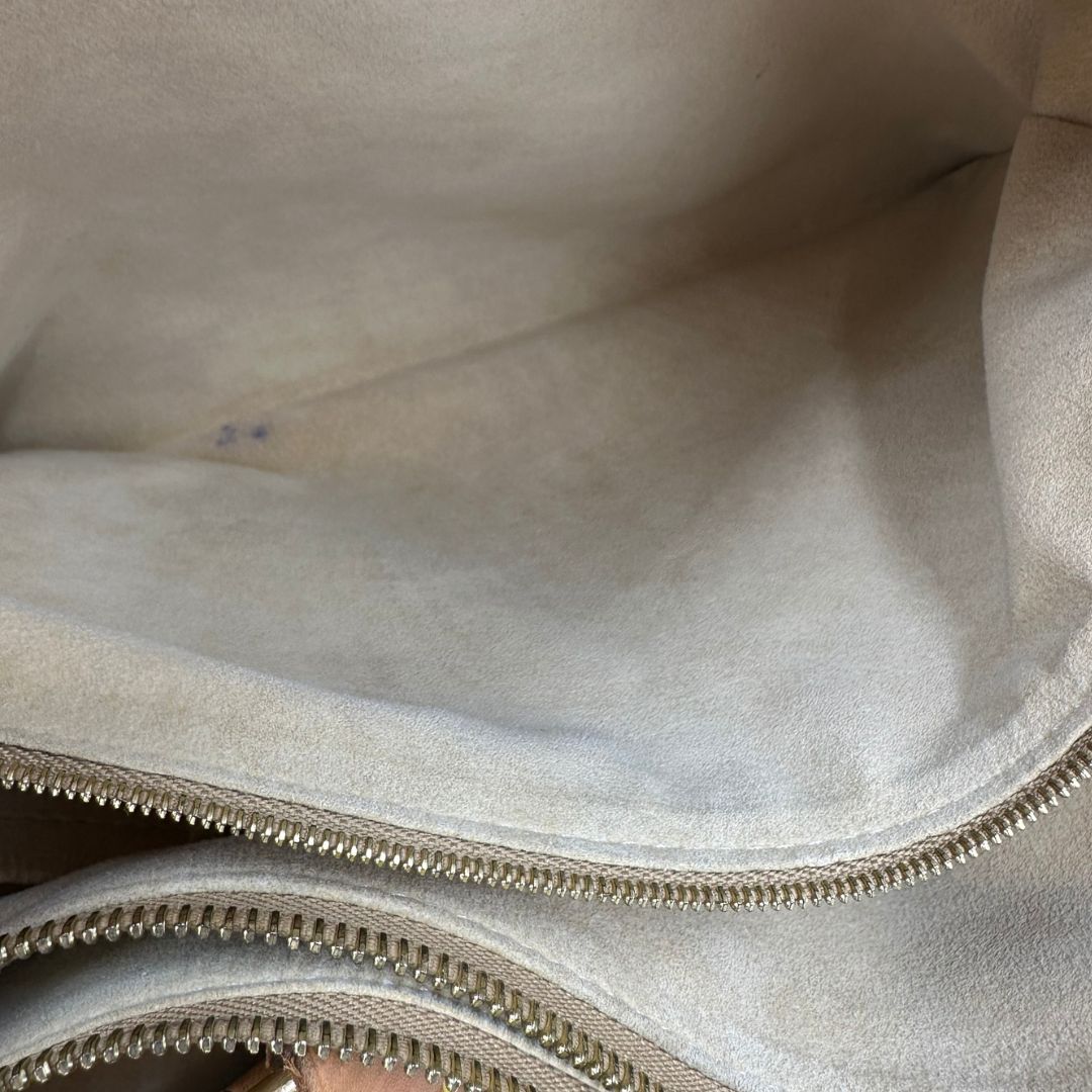 interno Borsa Etoile LV in canvas trapuntato monogram, indossabile a spalla, di lusso, originale, ottime condizioni, usata. 