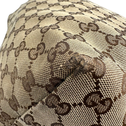 angolo Borsa Gucci in tessuto GG e finiture in pelle bianche, di lusso, originale, usata. 