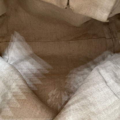 interno Borsa Gucci in tessuto GG e finiture in pelle bianche, di lusso, originale, usata. 