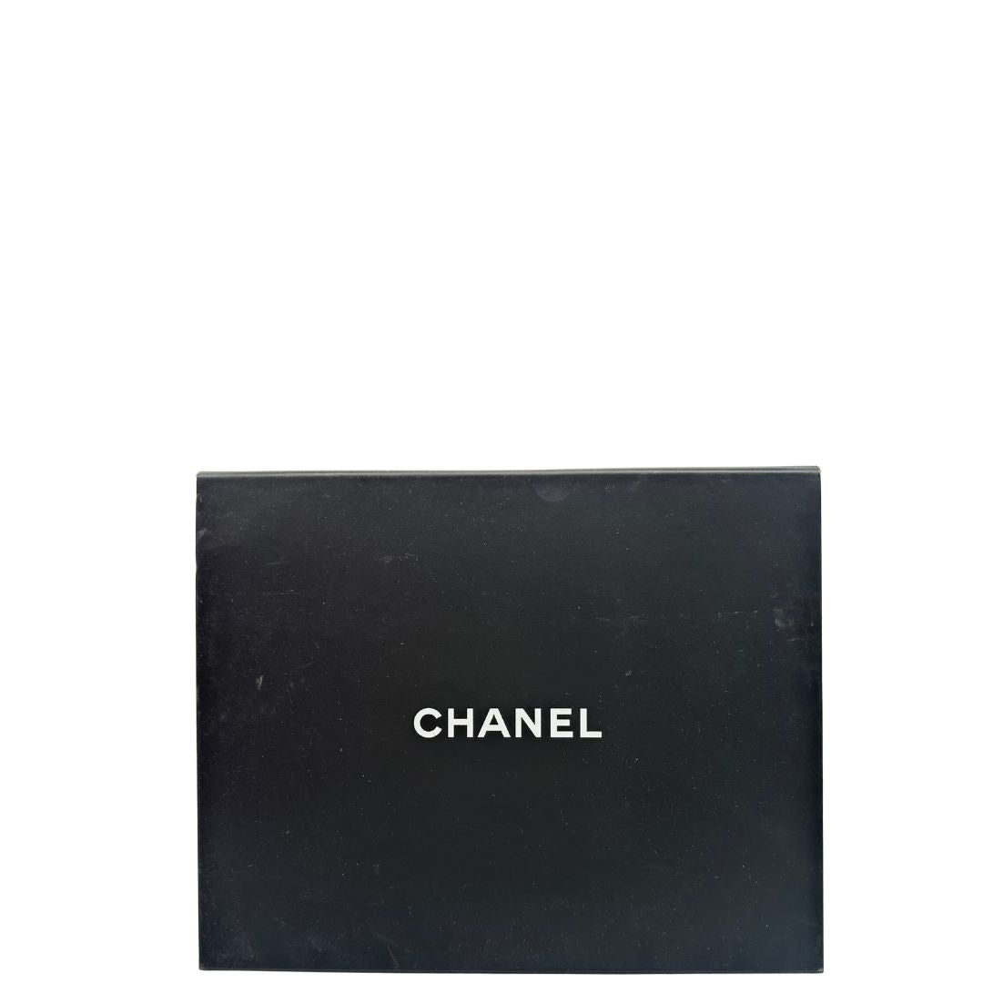scatola Borsa Chanel in pelle rossa trapuntata, indossabile a spalla, di lusso, originale, usata. 