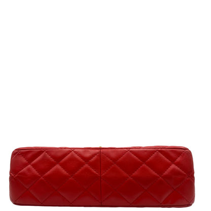 base Borsa Chanel in pelle rossa trapuntata, indossabile a spalla, di lusso, originale, usata. 