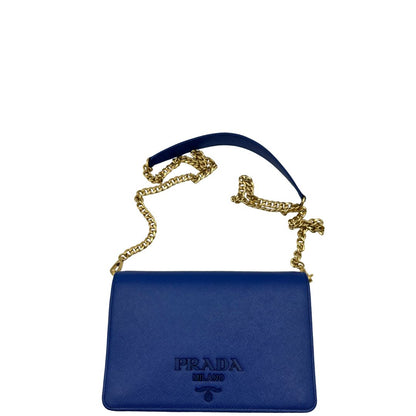 front  Borsa Prada in pelle saffiano blu e hardware dorato, di lusso, originale, eccellenti condizioni, usata. 