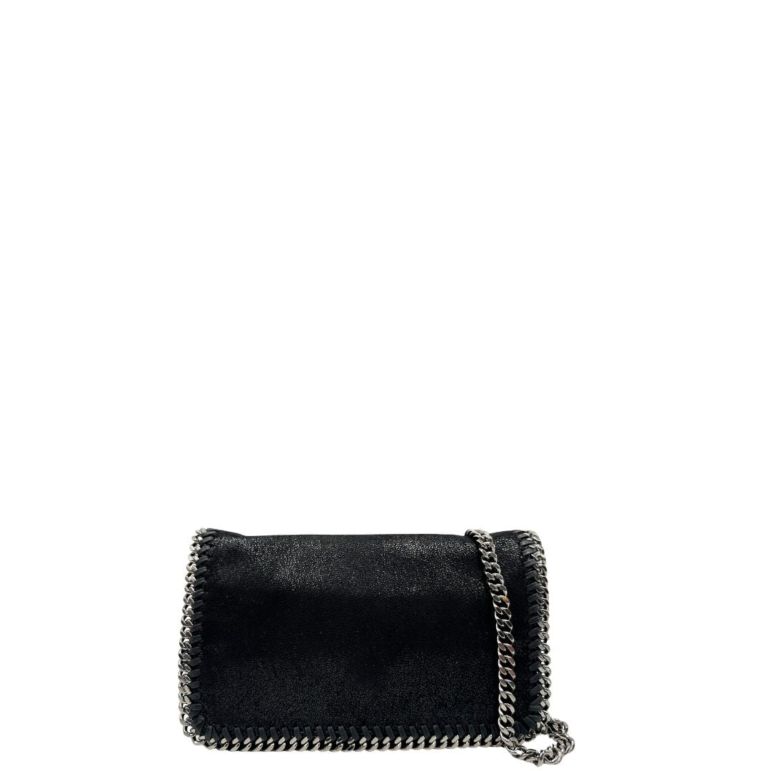 front Borsa Falabella Stella McCartney realizzata in pelle vegana nera, di lusso, originale, eccellenti condizioni, usata. 
