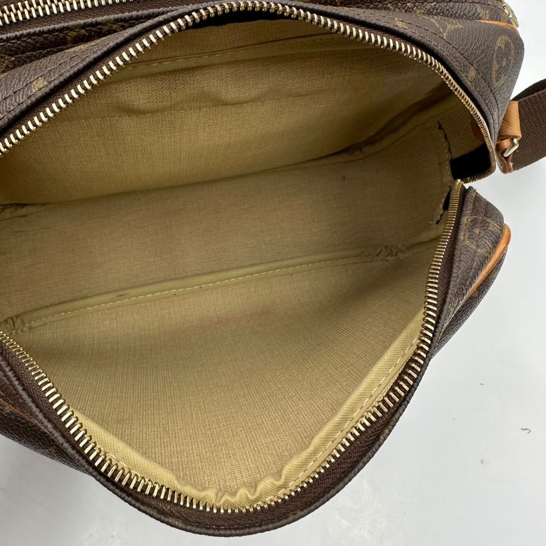 Reporter PM Louis Vuitton