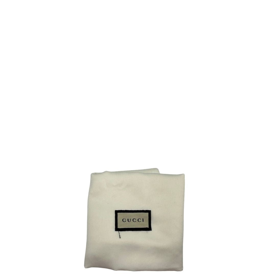  Borsa a tracolla Gucci Marmont nella versione mini