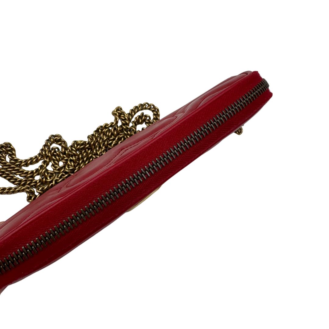  Borsa a tracolla Gucci Marmont nella versione mini