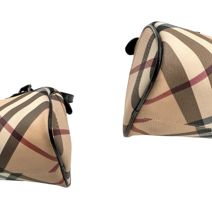 Angoli, Bauletto Burberry in canvas beige tartan e finiture in pelle verniciata nera. Originale, usato, di lusso, in ottime condizioni.